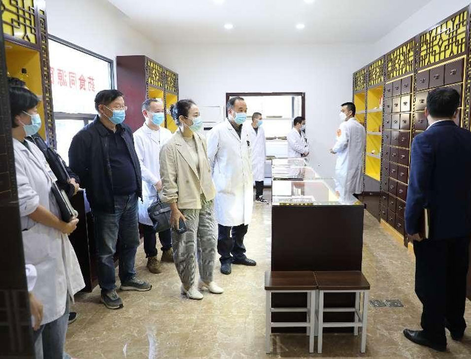 市二醫（金陽醫院）院領導班子到基層宣講黨的二十大精神并組織召開貫徹落實黨的二十大精神調研座談會
